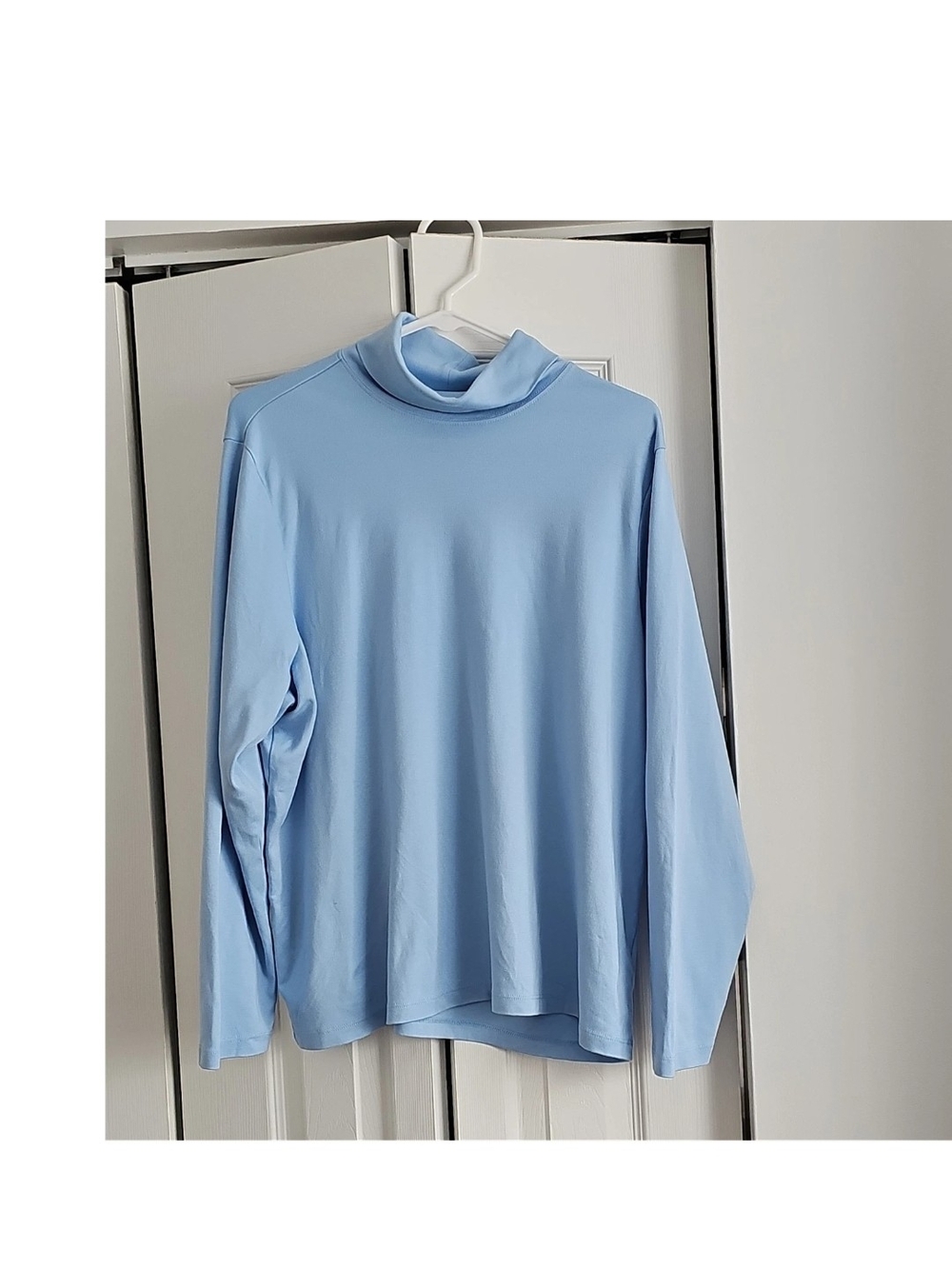 L.L. Bean Women's Light Blue Long Sleeve Mock Neck Top